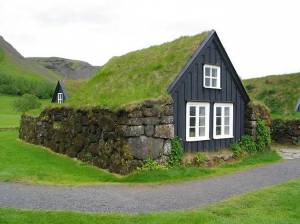 Экодома. Исландские торфяные дома